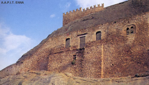 Castello di Sperlinga - A.A.P.I.T. ENNA