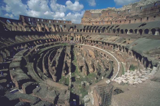 Interno del Colosseo