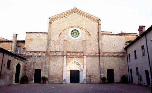 Cattedrale di Pesaro in stile romanico
