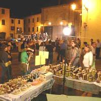 Casola Valsenio - Mercatino delle Erbe panoramica - foto Circolo Fotografico Casolano
