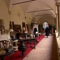 Antiquari nel Chiostro - Pienza