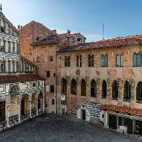 Museo dell'Antico Palazzo dei Vescovi, Pistoia, 2025. © Ela Bialkowska, Okno Studio. Courtesy Fondazione Pistoia Musei