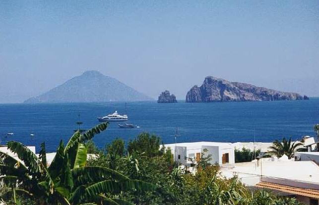 Il mare di Panarea