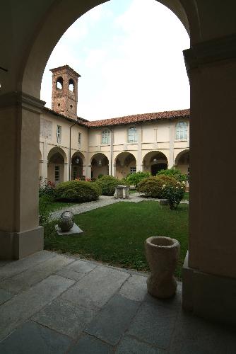 Museo Civico Olmo Il chiostro