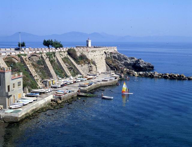 Il centro storico di Piombino