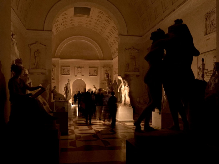 Museo Gypsotheca Antonio Canova, Ala Ottocentesca: visita al lume di candela