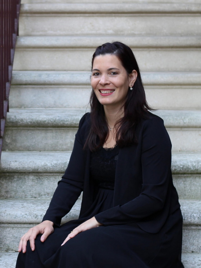 Lucia Mariel Fernandez - mezzosoprano 
