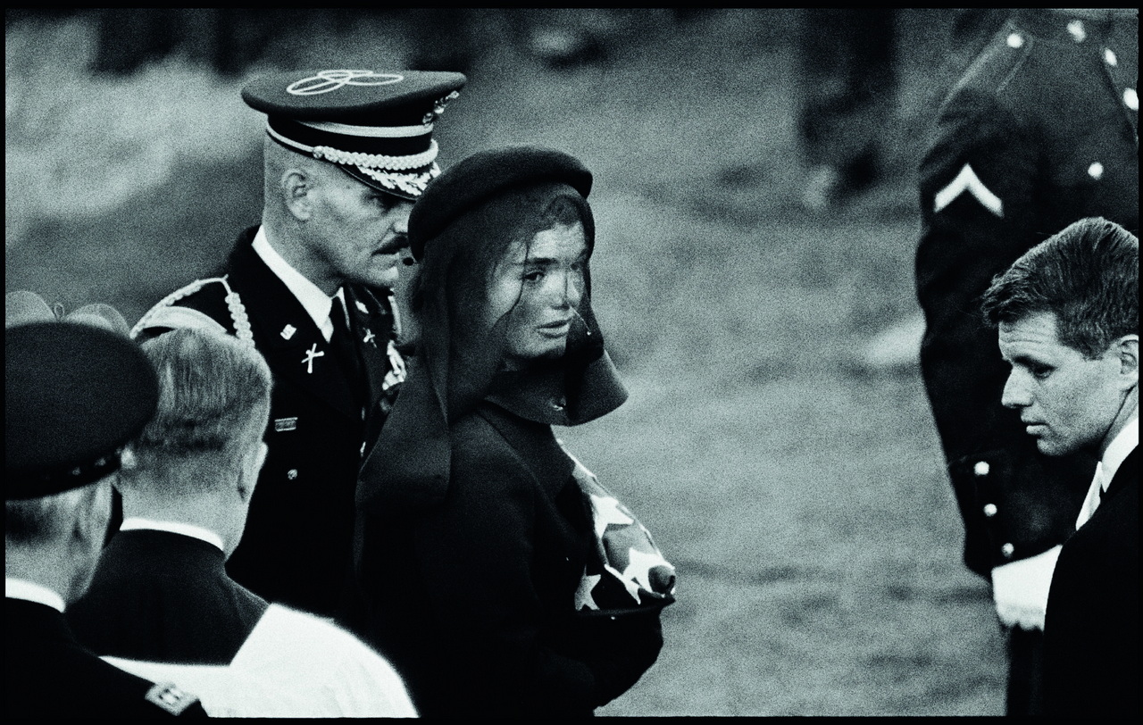 Elliott Erwitt, U.S.A., Arlington, Virginia, 1963; 40x50cm © Elliott Erwitt