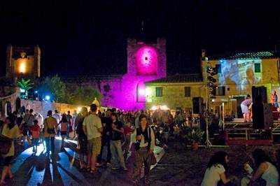 Festa medievale a Monteriggioni (Siena)