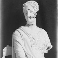 Antonio Canova: La Musa Polimnia. Foto di Stefano Serafin, 1918