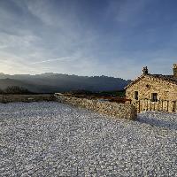 Castel del Giudice - Borgotufi - Esterno