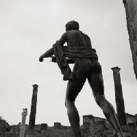 Kenro Izu, Tempio di Apollo, Pompei, 2016