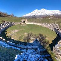 Anfiteatro di Alba Fucens