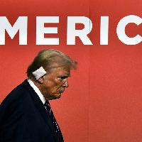 FASCINATING FACES & CHARACTERS_Carol guzy_Donald Trump\'s America