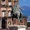 Piazza Plebiscito, Palazzo Reale (Foto www.turismoregionecampania.it)